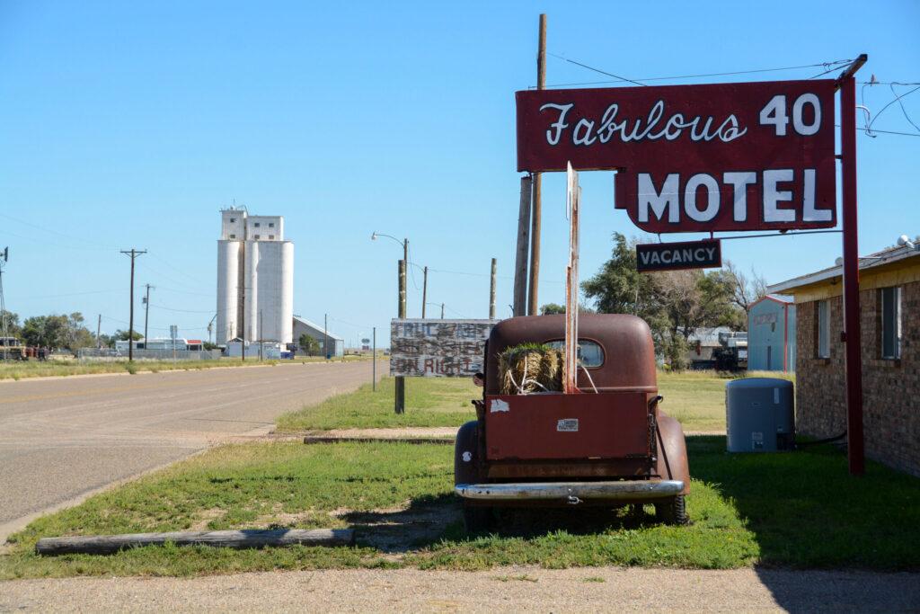 Fabulous40-Motel-Adrian-Texas-Route66_Foto-Ralf-Johnen