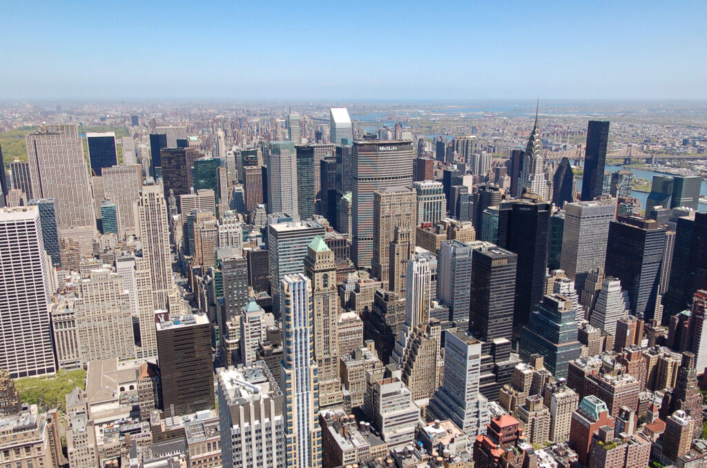 manhattan-skyline-chrysler-building_foto-ralf-johnen Die Skyline von Manhattan gesehen vom Empire State Building