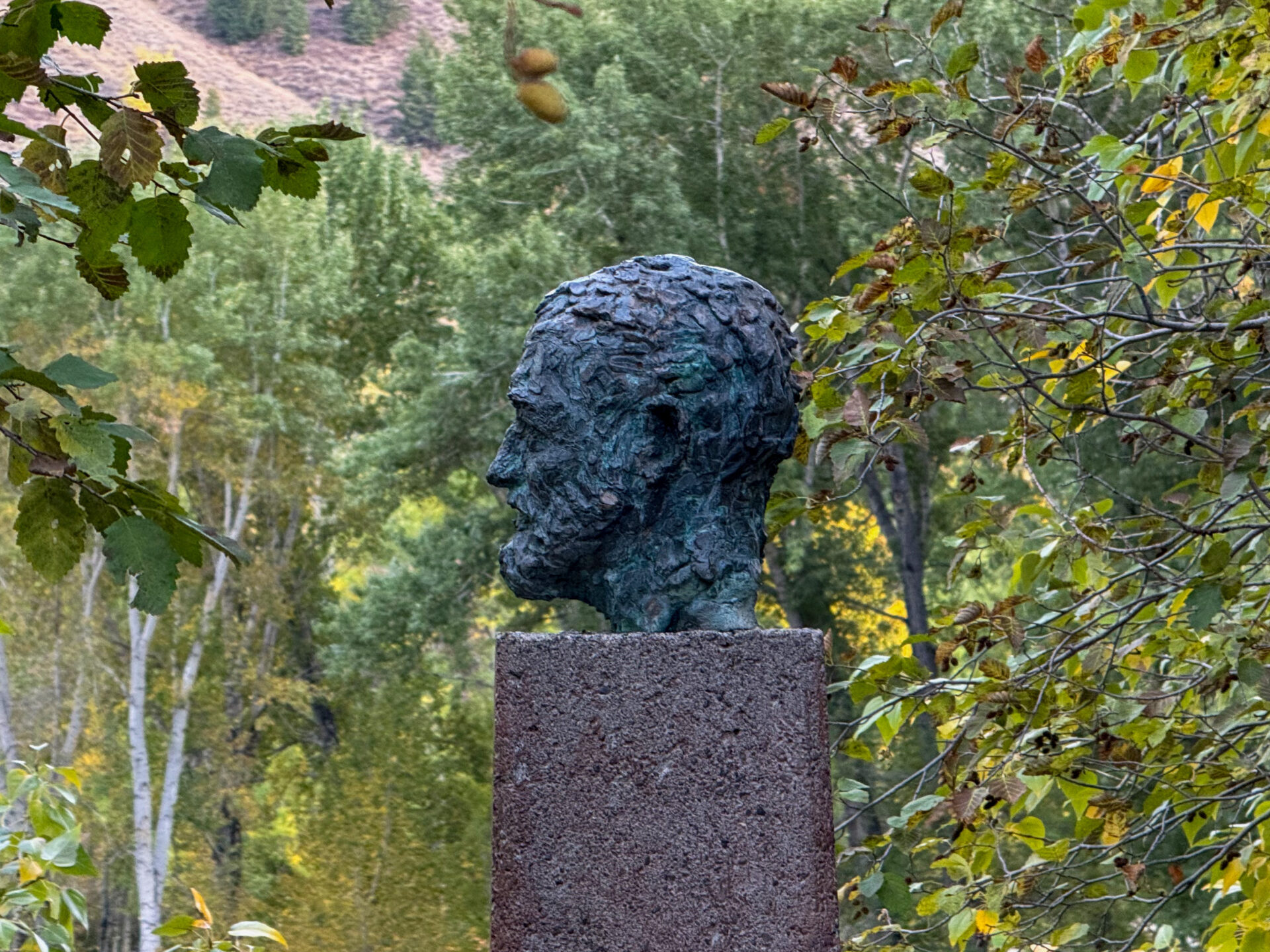Büste von Ernest Hemingway in einer Gedenkstätte in Ketchum, Idaho