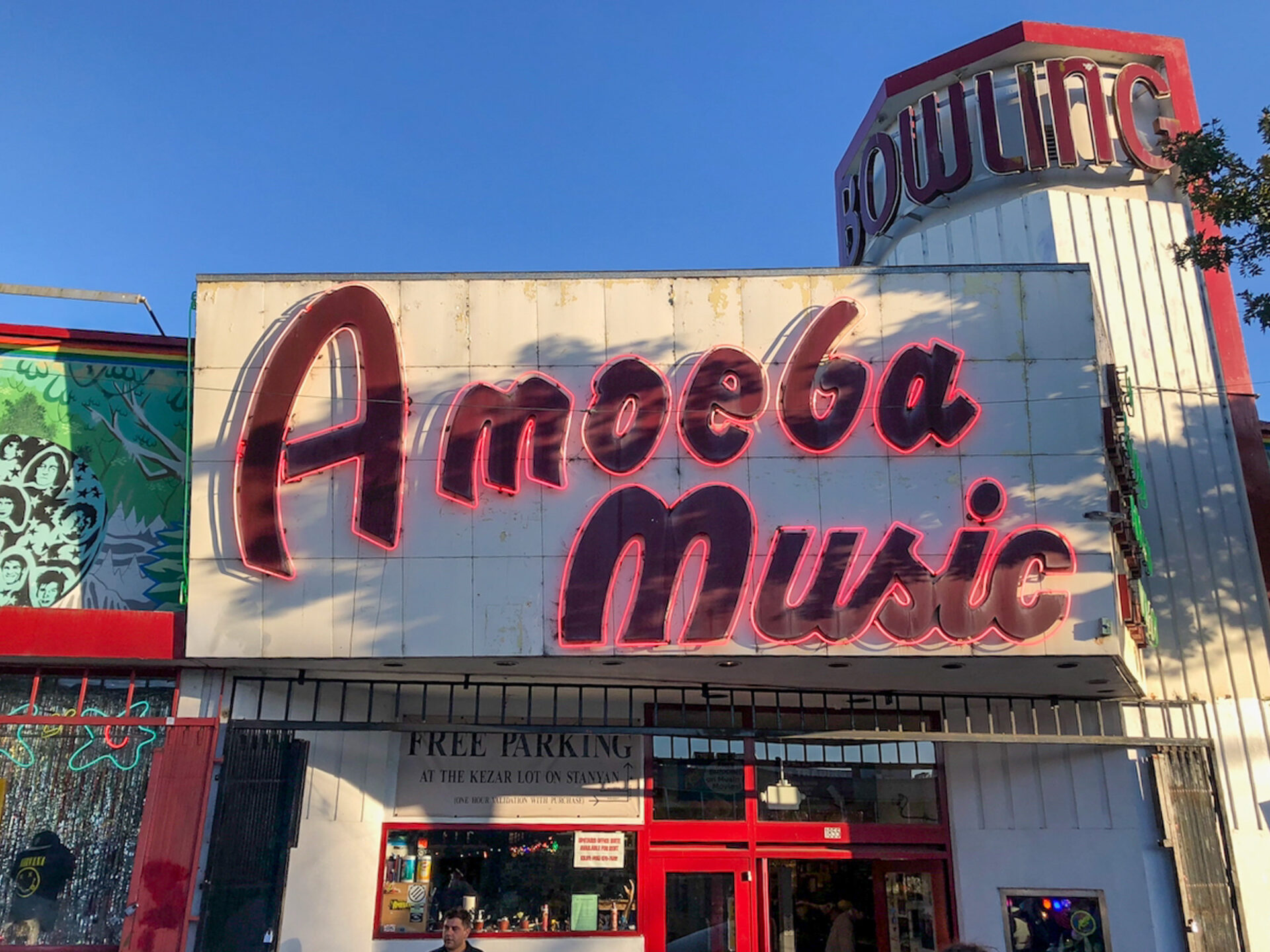 amoeba-music-haight-ashbury-san-francisco_foto-ralf-johnen Niederlassung con Amoeba Music in der Haight Street in San Francisco