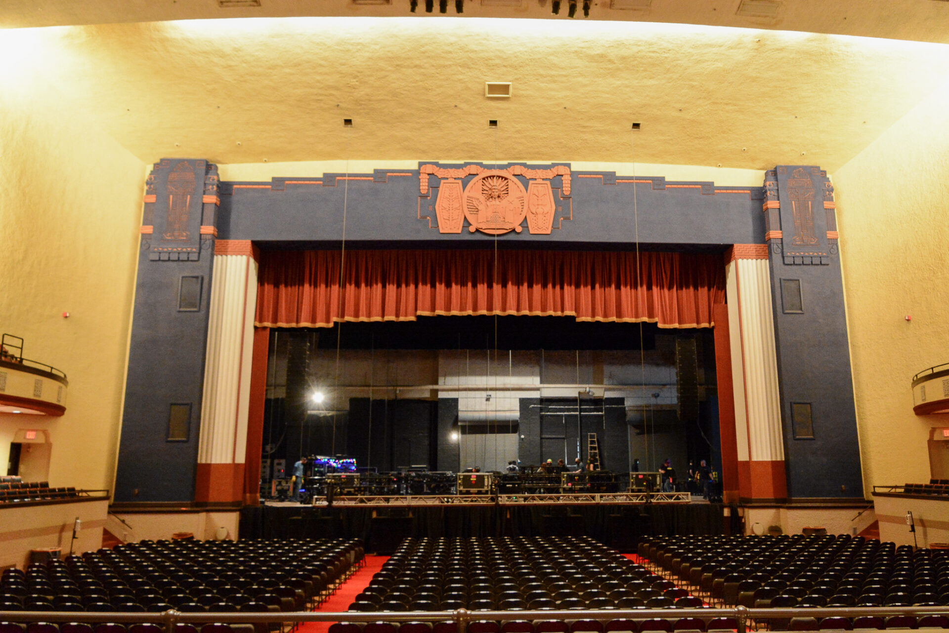 buehne-shreveport-municipal-auditorium_foto-ralf-johnen Die Bühne des Shreveport Municipal Building, wo Elvis aufgetreten ist