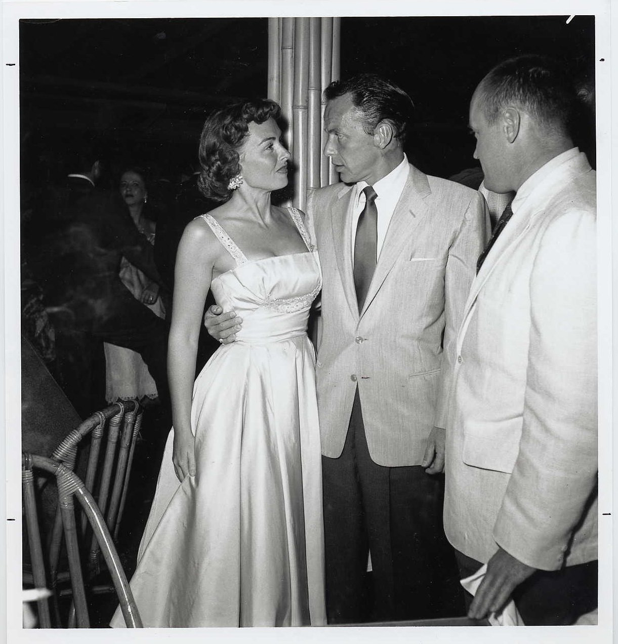 donna-reed-and-frank-sinatra_repro-stefan-weissenborn Donna Reed mit Frank Sinatra in Palm Springs