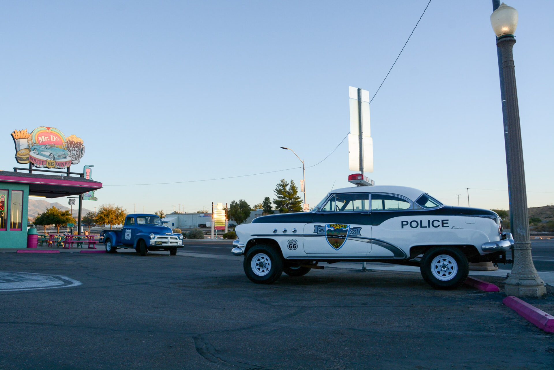Ausgemusterter Polizeiwagen in Kingman, Arizona 