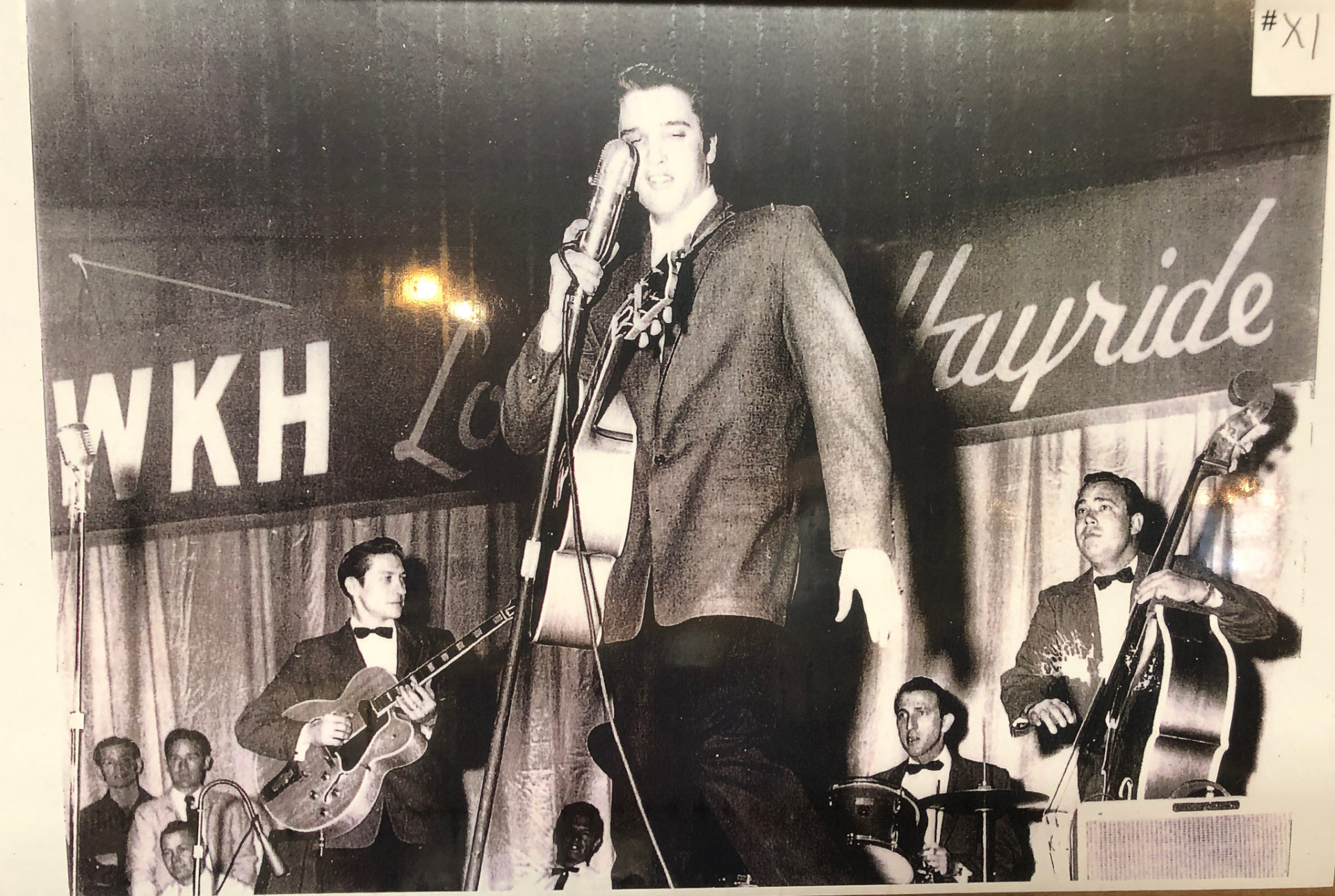 poster-elvis-beim-louisiana-hayride-shreveport_foto-ralf-johnen Poster von Elvis Presley beim Louisiana Hayride in Shreveport