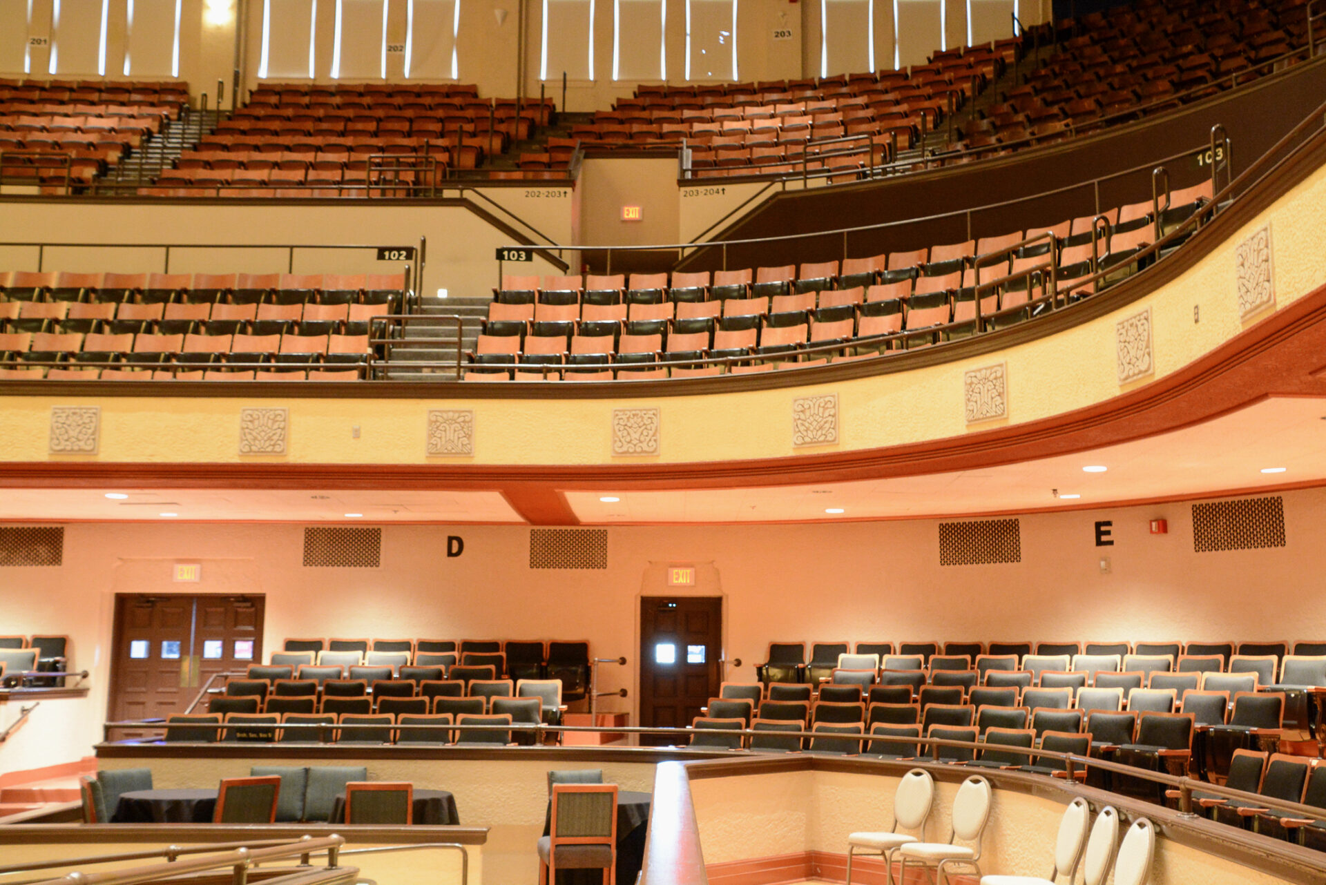 saal-shreveport-municipal-auditorium_foto-ralf-johnen Blick auf die Ränge des Shreveport Municipal Auditorium