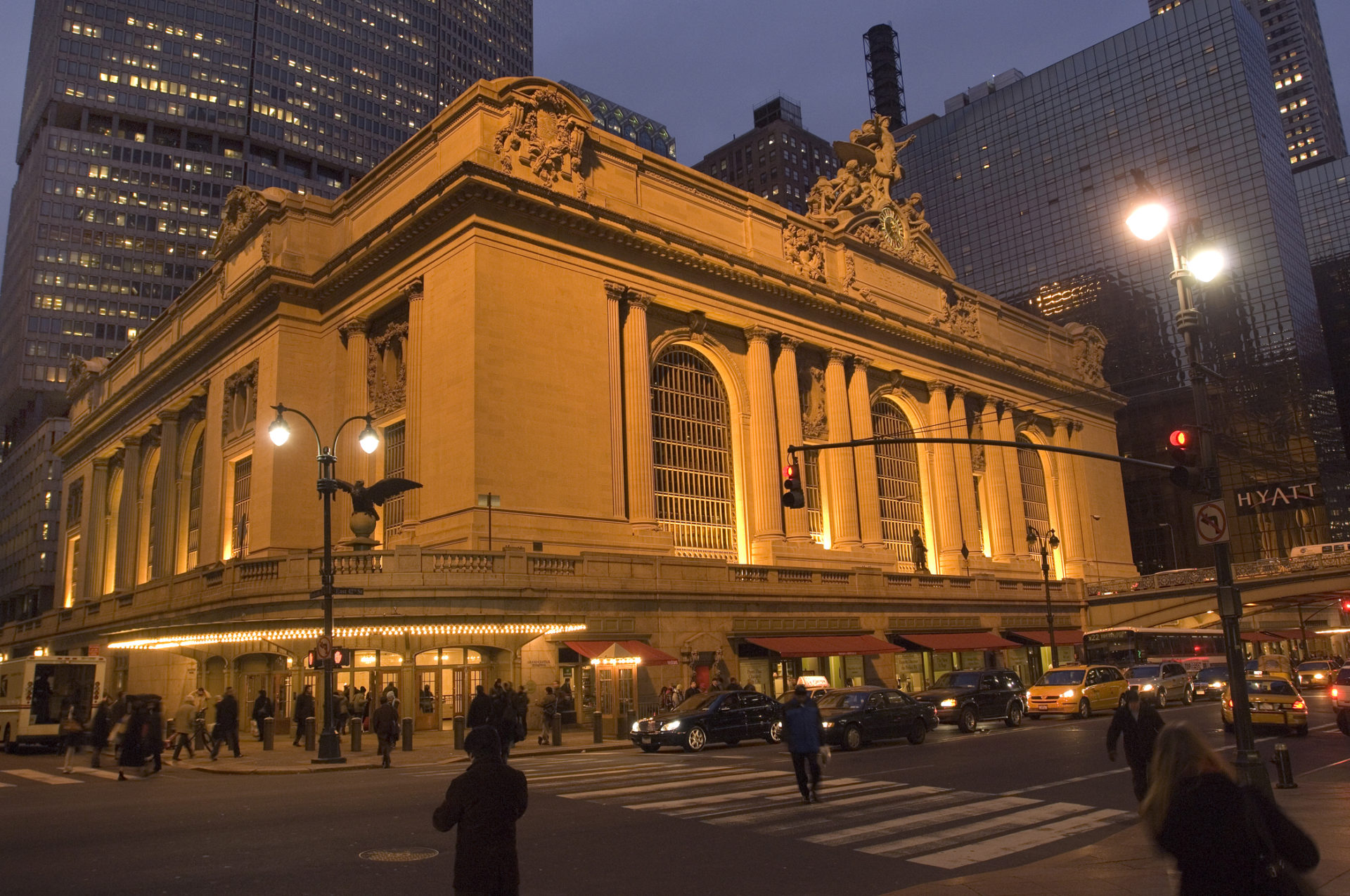 Der Bahnhof Grand Central Station wirkt wie ein Fremdkörper im modernen New York.