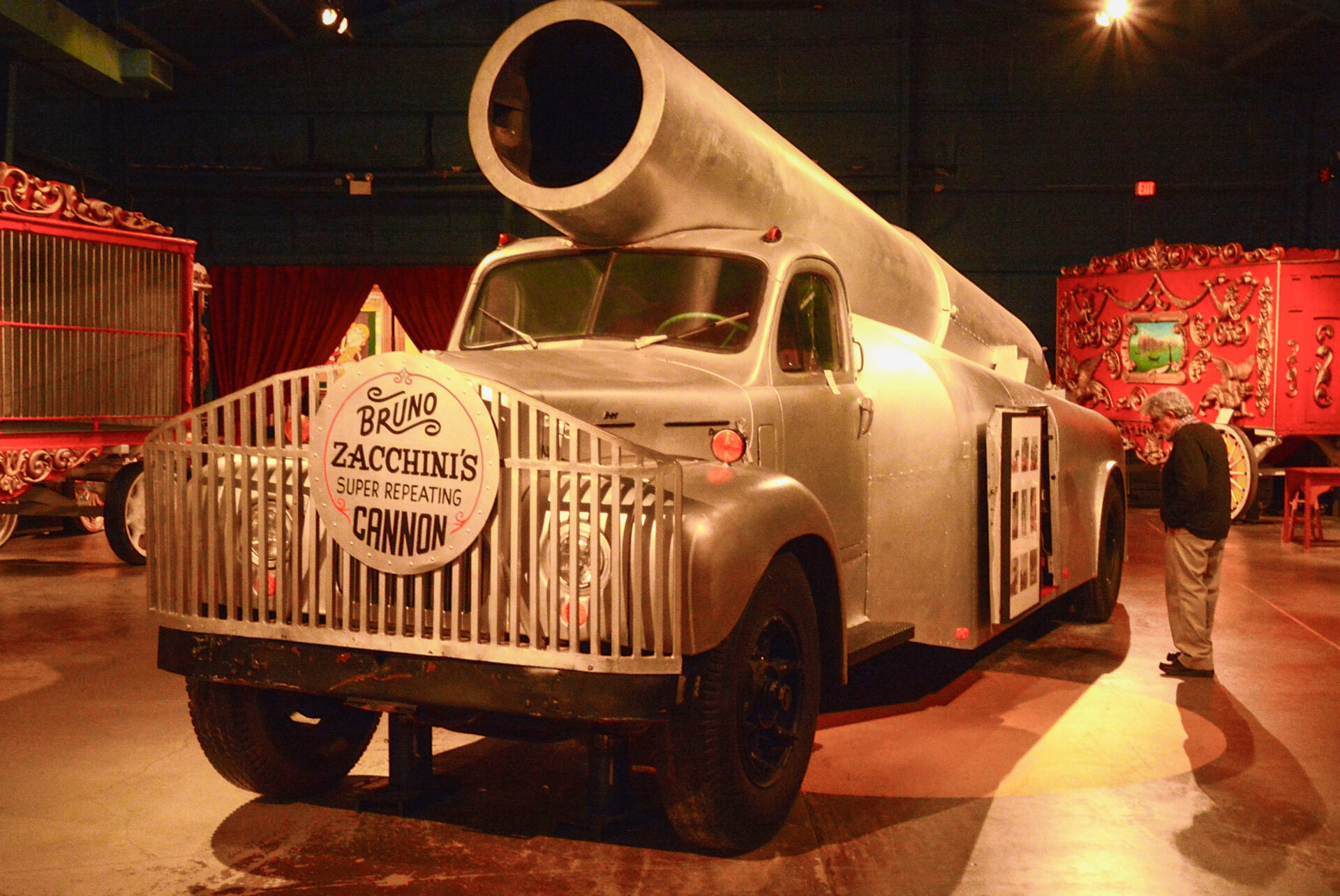 Menschenkanone-The-Ringling-Sarasota_Foto-Ralf-Johnen Bruno Zacchinis Super Repeating Cannon konnte Menschen durch die Gegend schießen, heute steht sie im Museum The Ringling