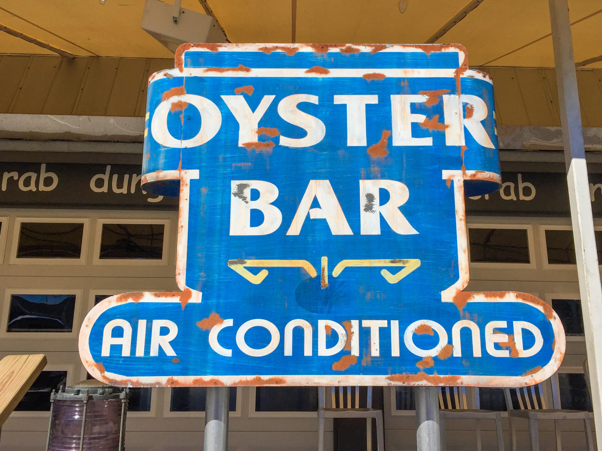 Art-déco-Schild der Oyster Bar in Fort Lauderdale